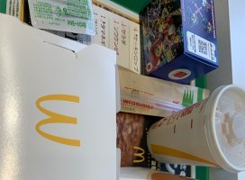 �ϥåԡ����å�8
